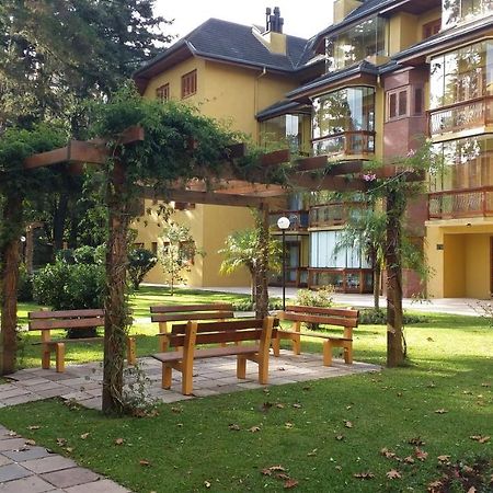 Apartamento Luxuoso No Cond Vista Do Quilombo A 50 Metros Do Hard Rock Cafe Грамаду Екстериор снимка